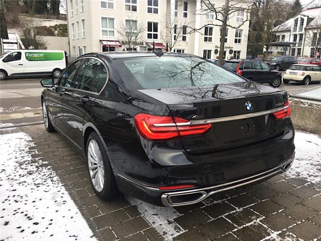 Lhd BMW 7 SERIES (01/03/2017) - black 